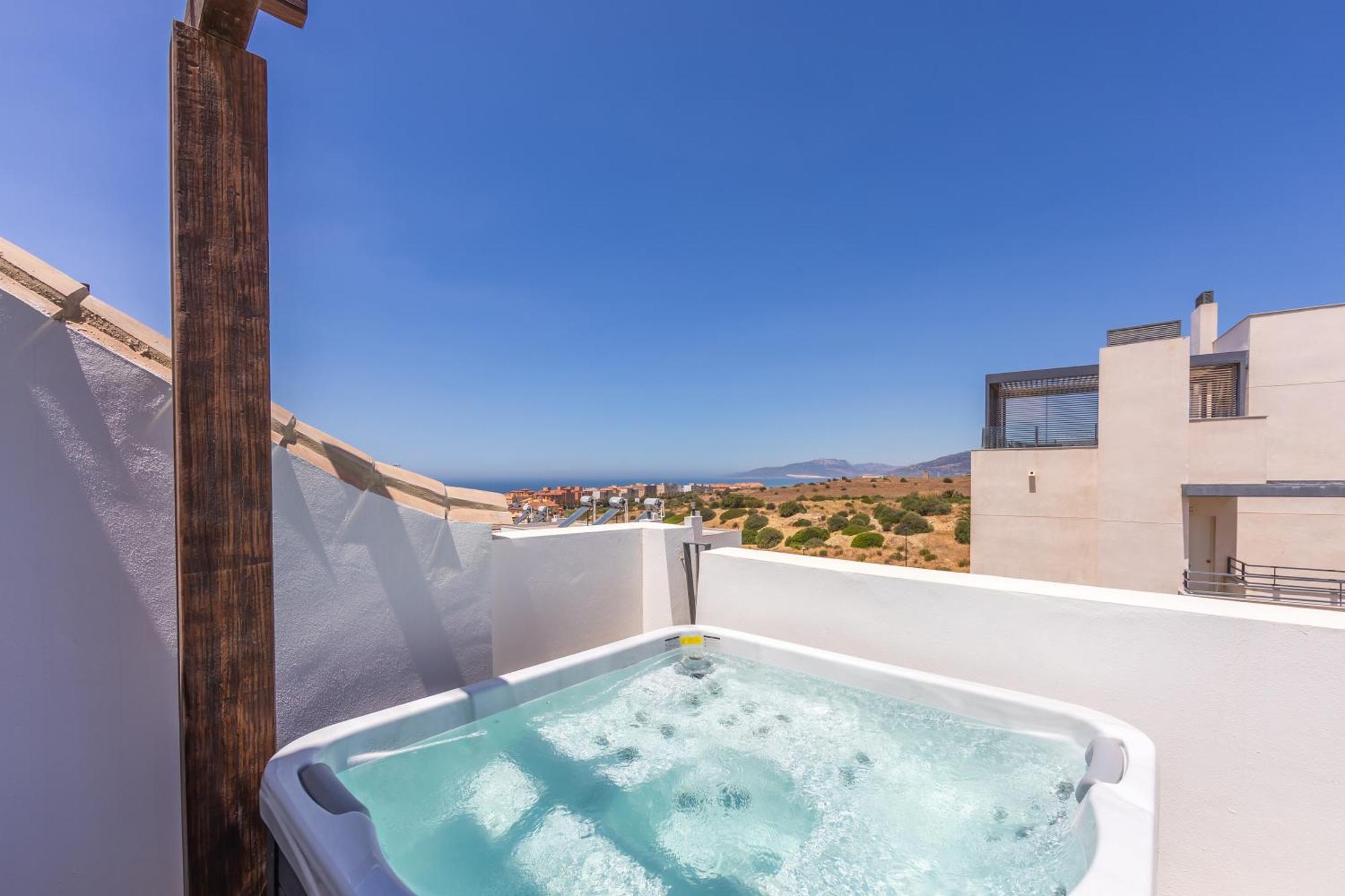 Spatious, Views, Terraces, Jacuzzi And Wifi - Fibre Tarifa Exterior photo