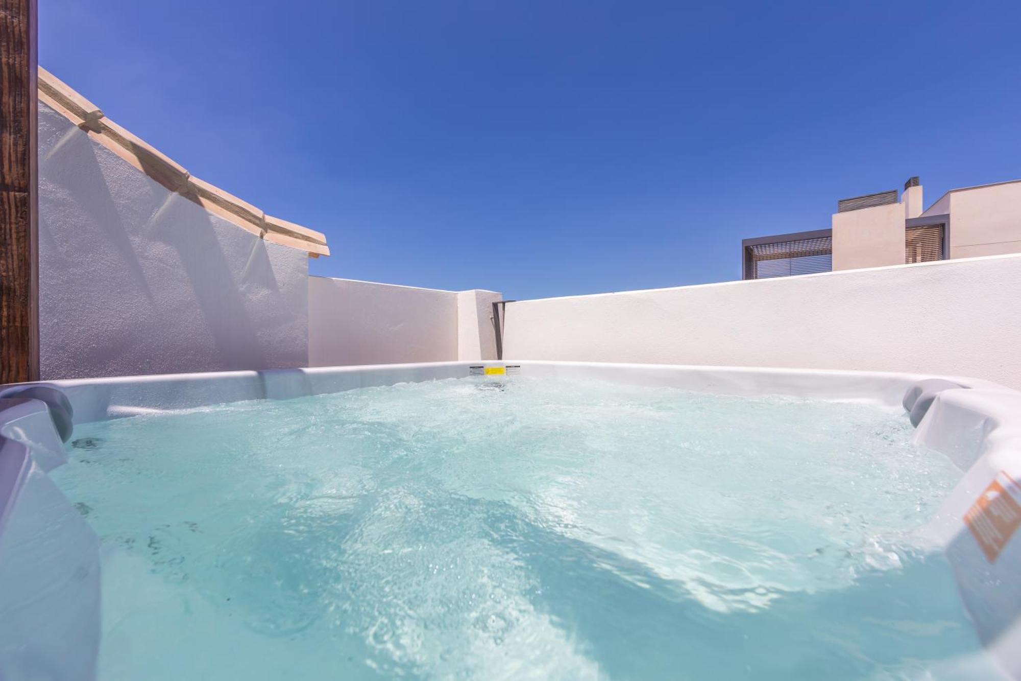 Spatious, Views, Terraces, Jacuzzi And Wifi - Fibre Tarifa Exterior photo